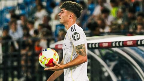  Xuất hiện người có thể ‘giải cứu’ Xabi Alonso